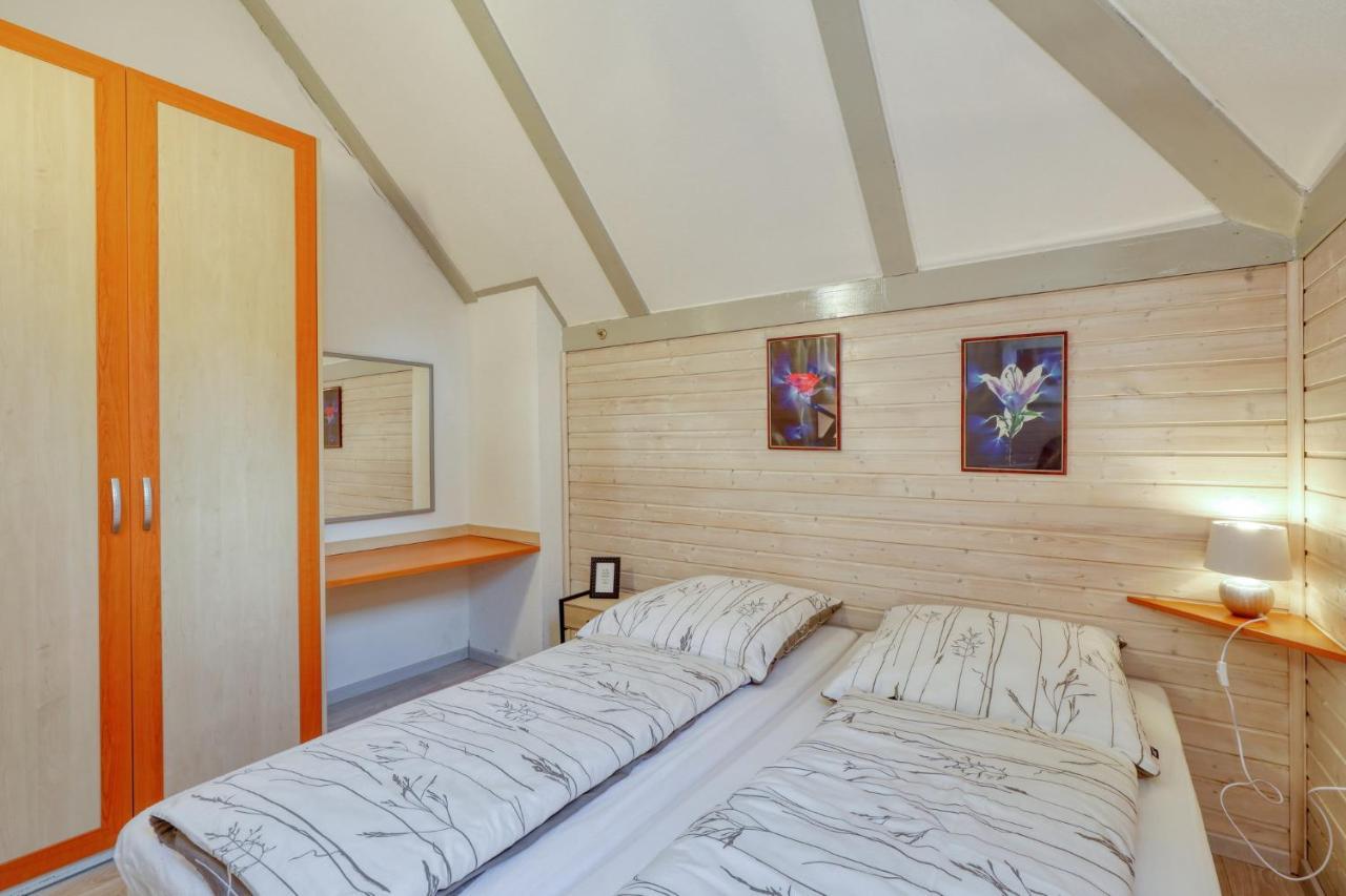 Ferienhaus Bei Simone Mit Sauna เคียร์ชไฮม์ ภายนอก รูปภาพ